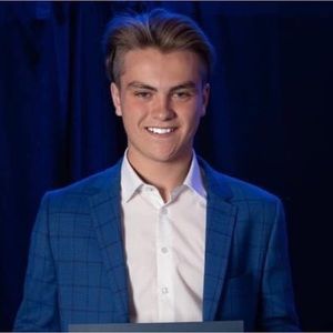 Meet your Posher, Tristan